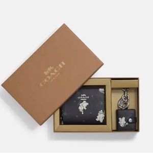 Coach Snap Wallet & Picture Frame Bag Charm w/ Snowman Print NIB